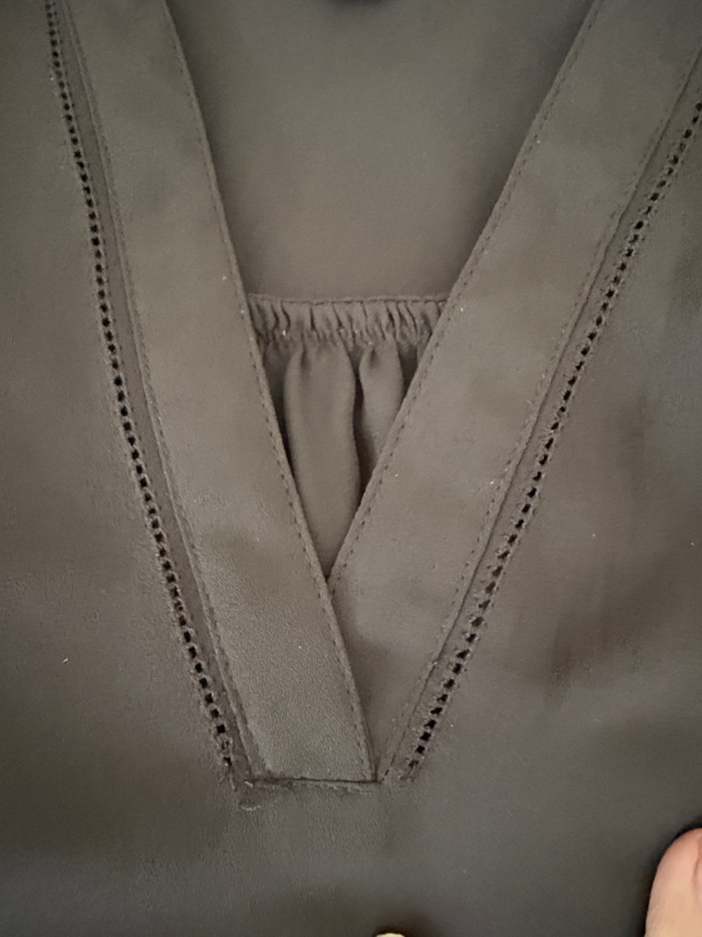 Banana Republic Brown Cap Sleeve V-Neck Blouse - Picture 4 of 7